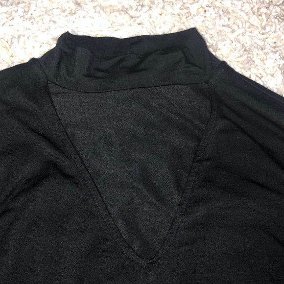 Long sleeve top - Picture 2 of 3
